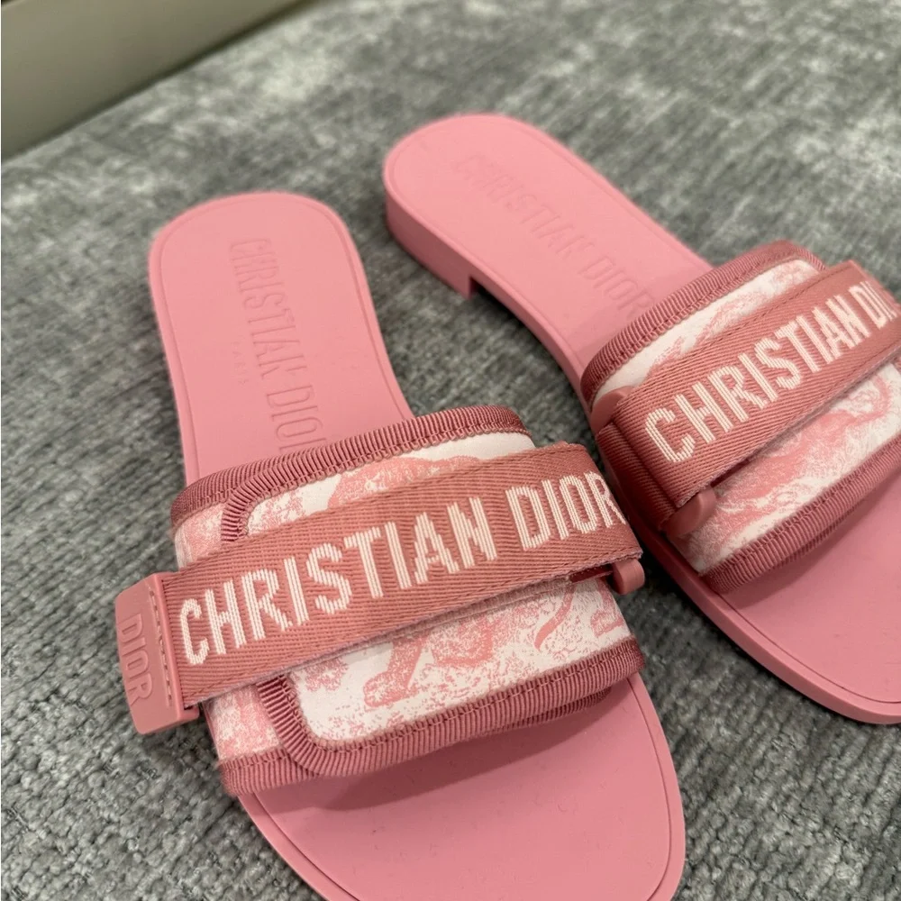 Christian Dior Pink Slide Sandals - Picture 3 of 9